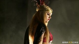 A hatalmas keblű Jessie Rogers megbaszva