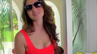 RealityKings - Keegan a pici mellű csajszi