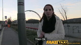 FakeTaxi - Fiatal ápoló lány dug a taxiban