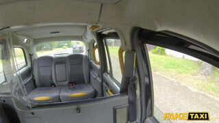 Fake Taxi - Kira Noir a gyönyörű néger pina