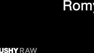 TUSHYRAW - Romy Indy a fullos latin