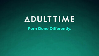 ADULT TIME - Amalia Davis keményen popsiba tolva