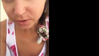 LosConsoladores - Gina Gerson és egy másik lány