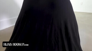 Hijab Hookup - Arab csaj megkúrelva