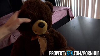 PropertySex - Morgan Lee keményen bekúrva
