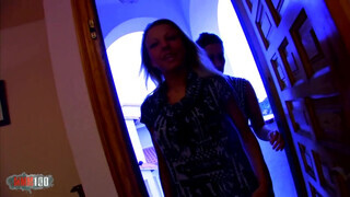 Alexia Vendome hátsó bejáratba is dugva