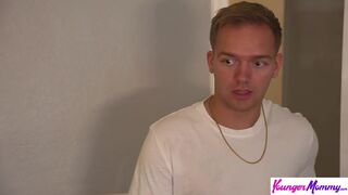 Kenzie Love nézi, ahogy mostoha fia betölti a szűz száját – szigorú anyai útmutatás